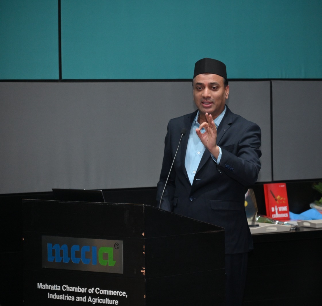 Addressing the Mahratta Chamber of Commerce, Industries & Agriculture